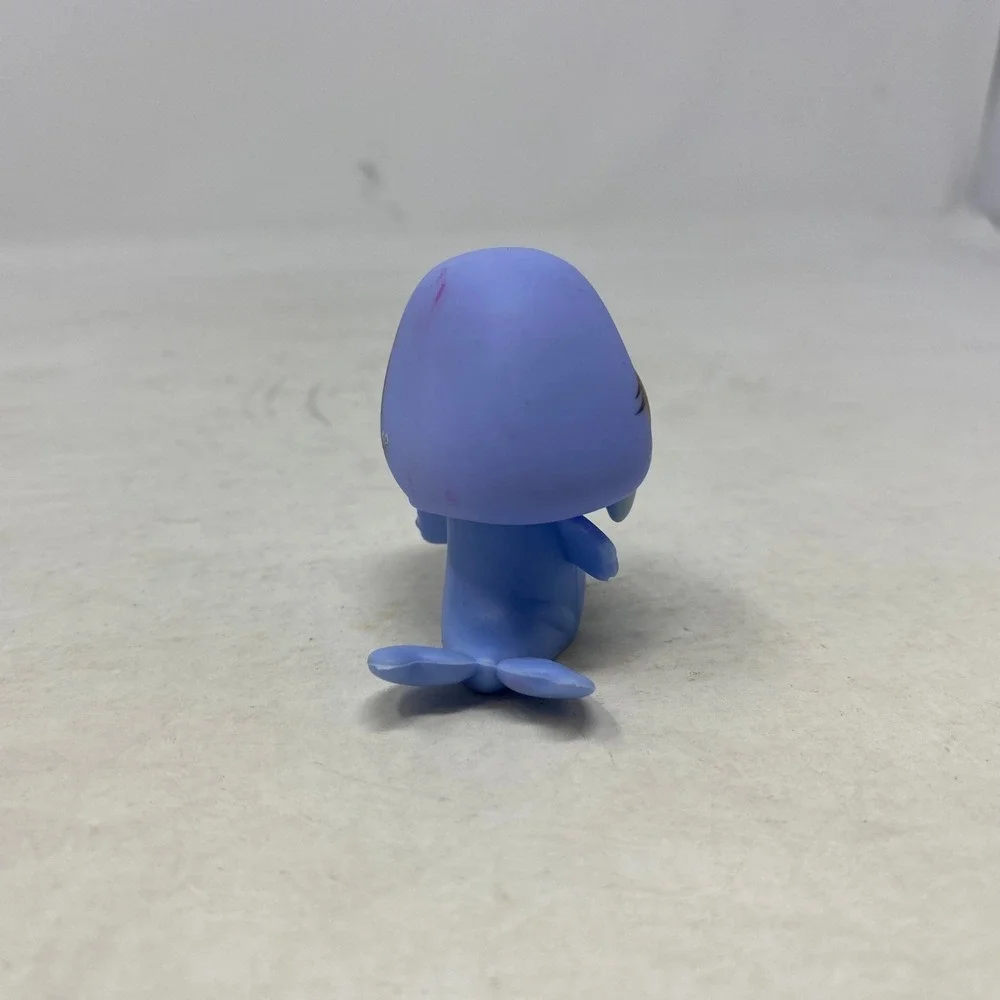 Hasbro Littlest Pet Shop Purple Walrus Snowflake 2008‎ LPS Figure Sea Creature